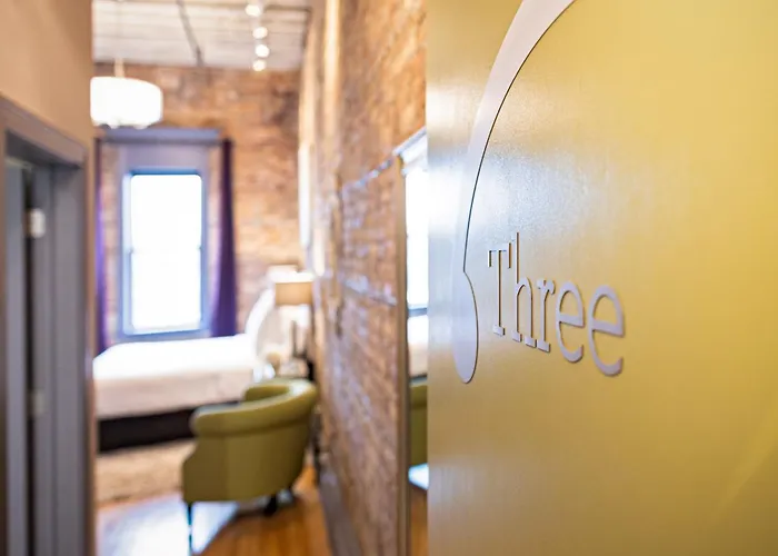 Hip Urban Loft - Small Town Charm -124 Lofts #3